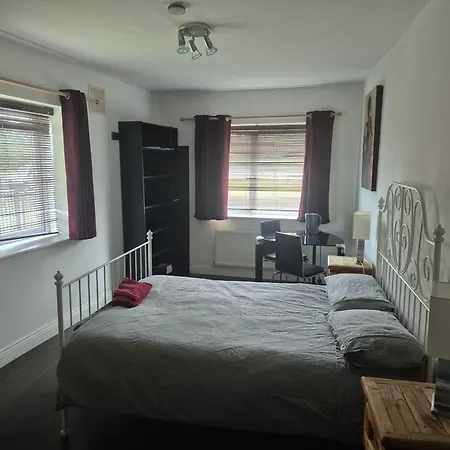 Comfortable Beside Luas Line 1 Dublin